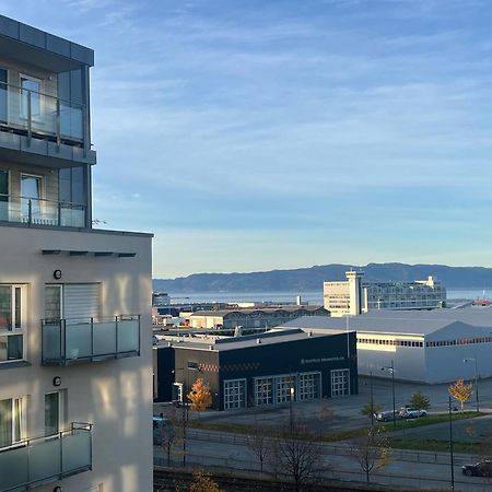 Modern And Central Apartment - Solsiden Trondheim - Up To 6 People Dış mekan fotoğraf
