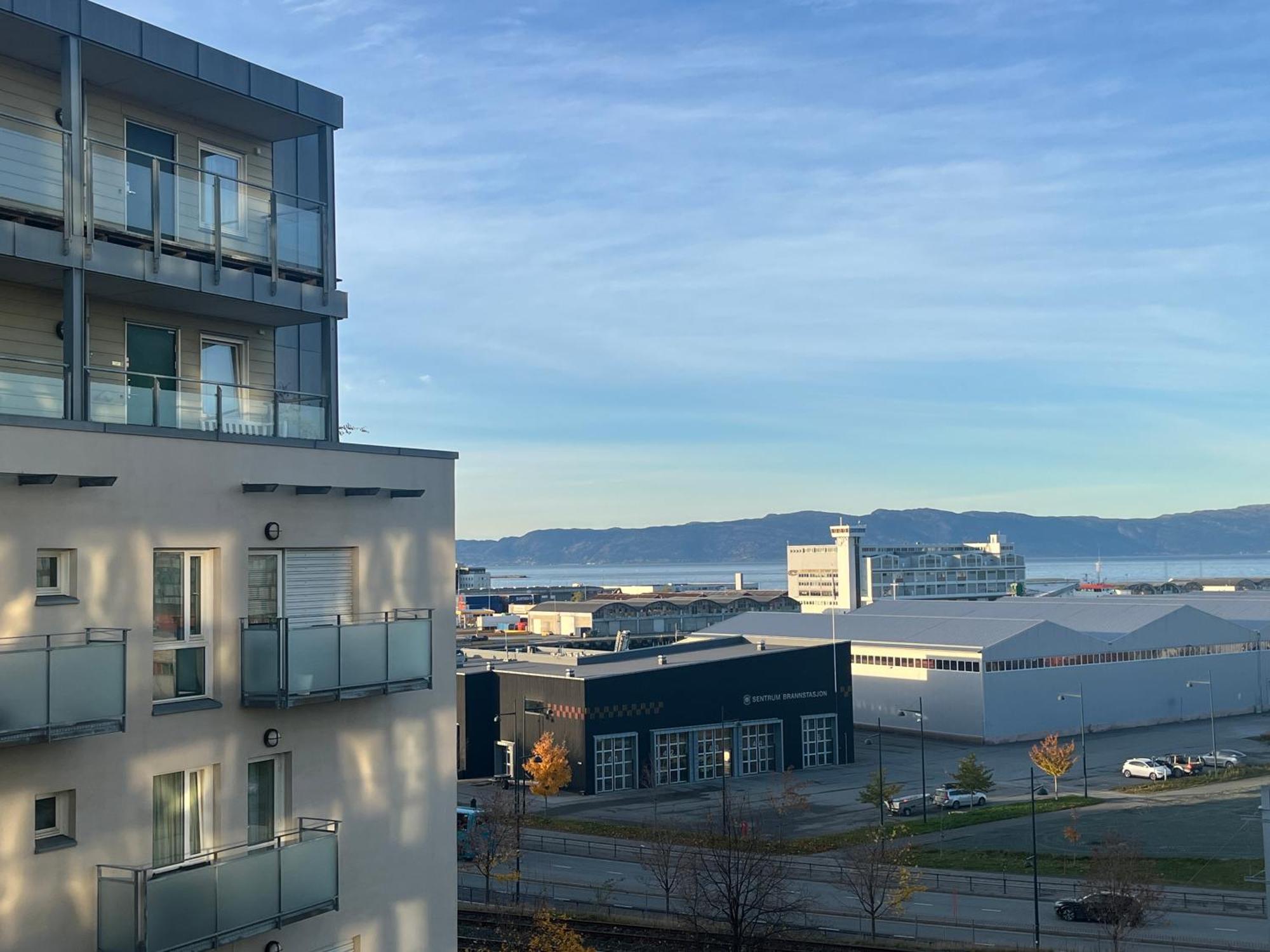 Modern And Central Apartment - Solsiden Trondheim - Up To 6 People Dış mekan fotoğraf